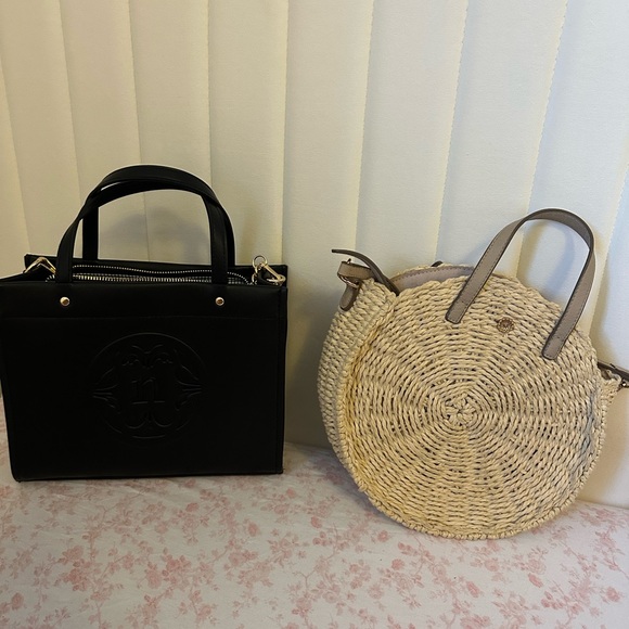 Crossbody purse bundle - Picture 5 of 9